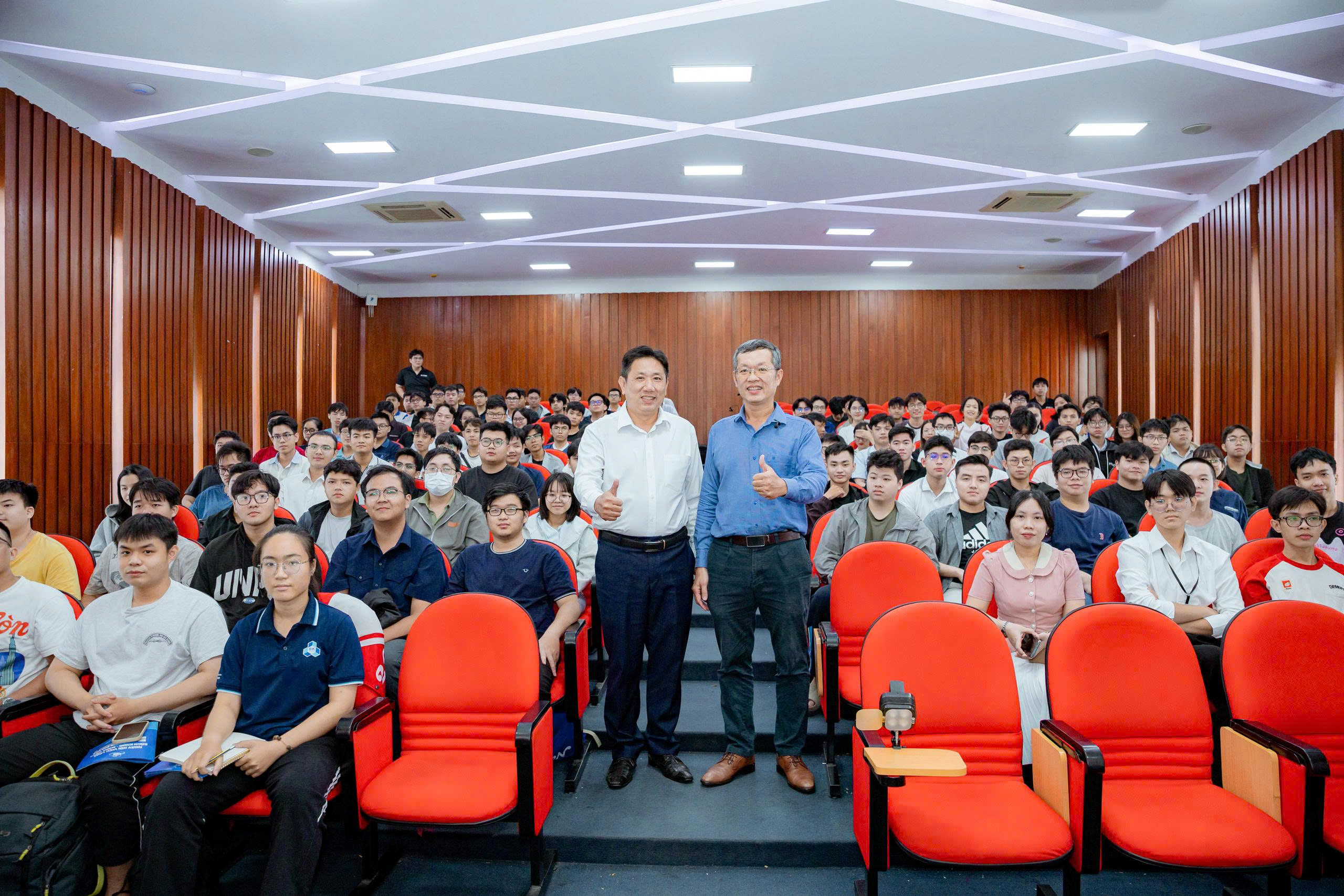 TƯ DUY DỰNG NGHIỆP